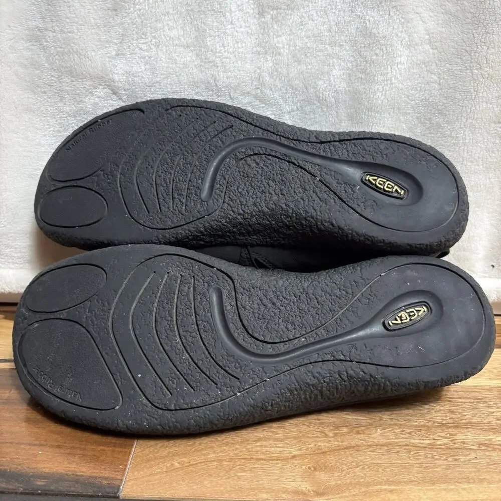 Keen Howser II Mens Slip-On Shoe Mens 11 Quilted Fleece Lined Casual Comfort